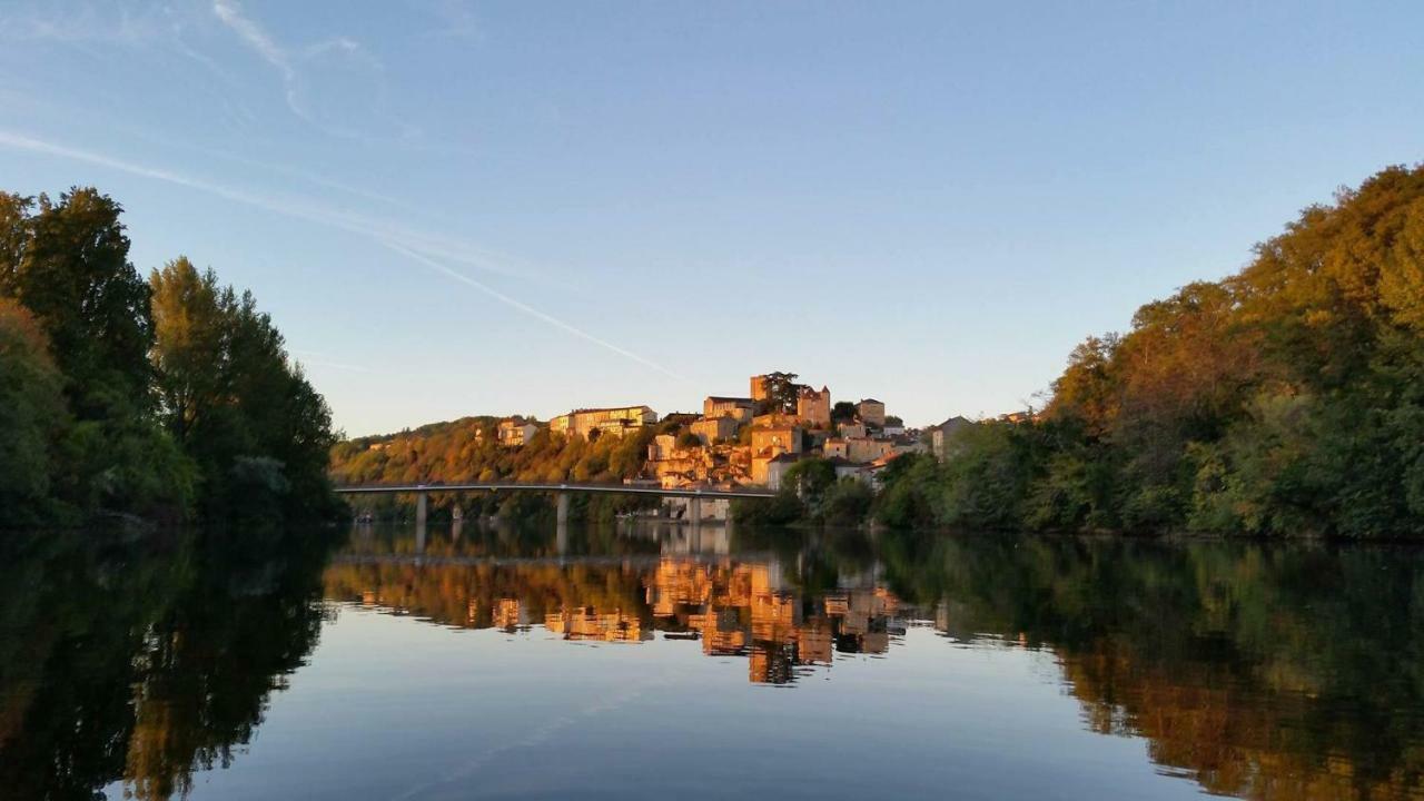 Liberlulle At La Brise Villa Puy-lʼÉvêque Buitenkant foto
