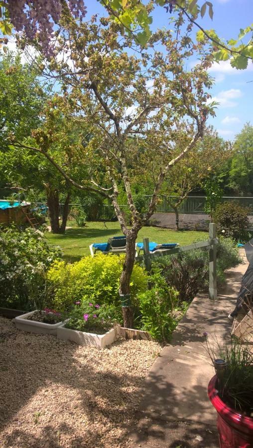 Liberlulle At La Brise Villa Puy-lʼÉvêque Buitenkant foto